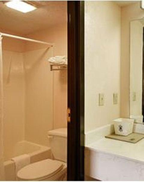 Super 8 By Wyndham Columbia Quarto foto